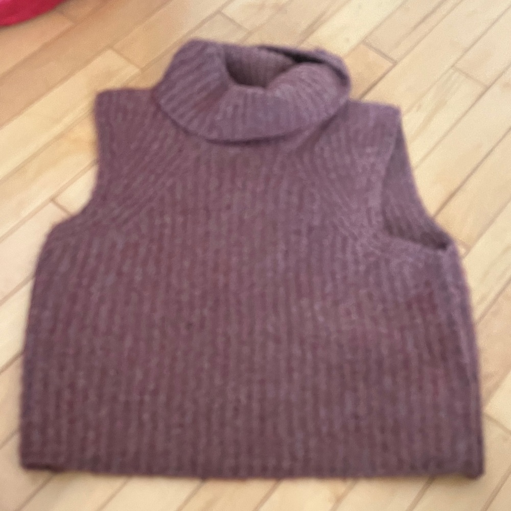 Sleeveless Turtleneck Knit Sweater Vest in Mauve